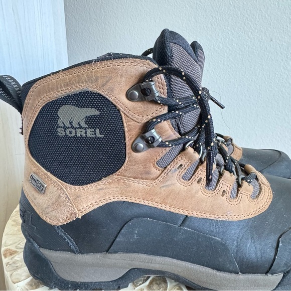 Sorel Men's Paxson Outdry Waterproof Boot size 8 - Picture 2 of 11